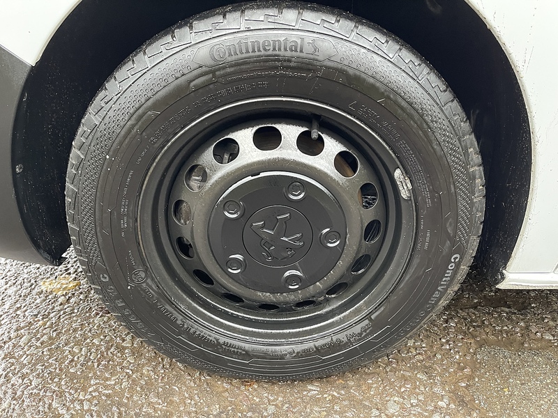 Peugeot Expert 1.5 BlueHDi 1000 Professional Premium Standard Panel Van MWB Euro 6 (s/s) 6dr - U408