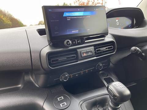 Peugeot Partner 1.5 BlueHDi 1000 Professional Standard Panel Van SWB Euro 6 (s/s) 5dr - U409