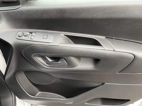 Peugeot Partner 1.5 BlueHDi 1000 Professional Standard Panel Van SWB Euro 6 (s/s) 5dr - U409