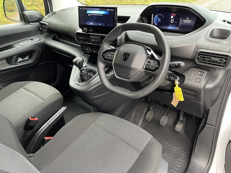 Peugeot Partner 1.5 BlueHDi 1000 Professional Standard Panel Van SWB Euro 6 (s/s) 5dr - U409