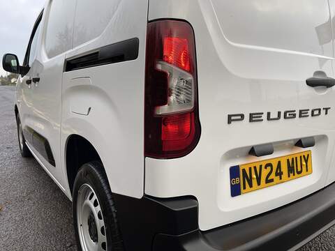 Peugeot Partner 1.5 BlueHDi 1000 Professional Standard Panel Van SWB Euro 6 (s/s) 5dr - U409
