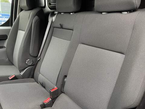 Citroen e-Dispatch e 1000 75kWh Enterprise Pro M Auto MWB 6dr (7.4kW Charger) - U411