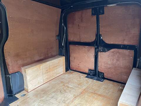 Citroen e-Dispatch e 1000 75kWh Enterprise Pro M Auto MWB 6dr (7.4kW Charger) - U411