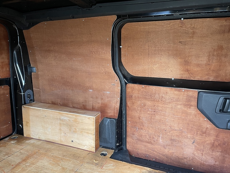 Citroen e-Dispatch e 1000 75kWh Enterprise Pro M Auto MWB 6dr (7.4kW Charger) - U411