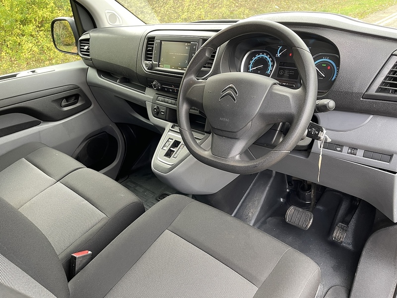 Citroen e-Dispatch e 1000 75kWh Enterprise Pro M Auto MWB 6dr (7.4kW Charger) - U411