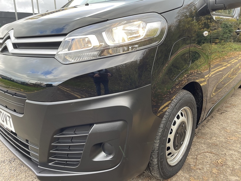 Citroen e-Dispatch e 1000 75kWh Enterprise Pro M Auto MWB 6dr (7.4kW Charger) - U411