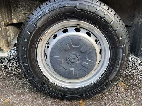 Renault Master 2.3 dCi ENERGY 35 Business LoLoader Luton 2dr Diesel Manual FWD LWB Euro 6 (s/s) (145 bhp) - U413