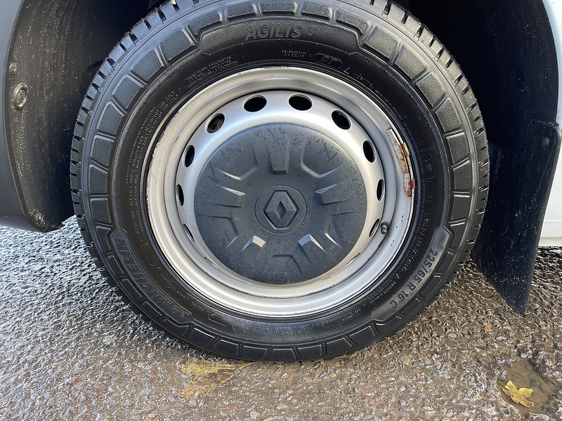 Renault Master 2.3 dCi ENERGY 35 Business LoLoader Luton 2dr Diesel Manual FWD LWB Euro 6 (s/s) (145 bhp) - U413