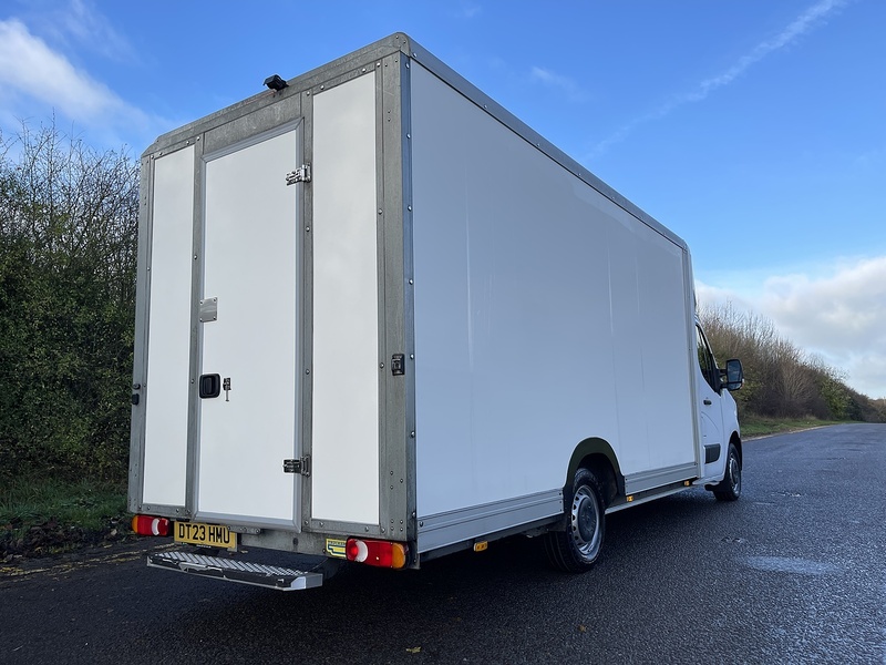 Renault Master 2.3 dCi ENERGY 35 Business LoLoader Luton 2dr Diesel Manual FWD LWB Euro 6 (s/s) (145 bhp) - U413