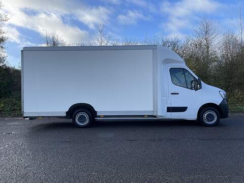 Renault Master 2.3 dCi ENERGY 35 Business LoLoader Luton 2dr Diesel Manual FWD LWB Euro 6 (s/s) (145 bhp) - U413