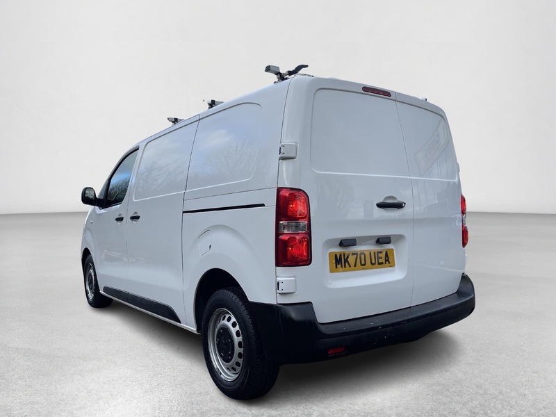 Peugeot Expert 2.0 BlueHDi 1400 Professional Standard Panel Van MWB Euro 6 (s/s) 6dr - U418