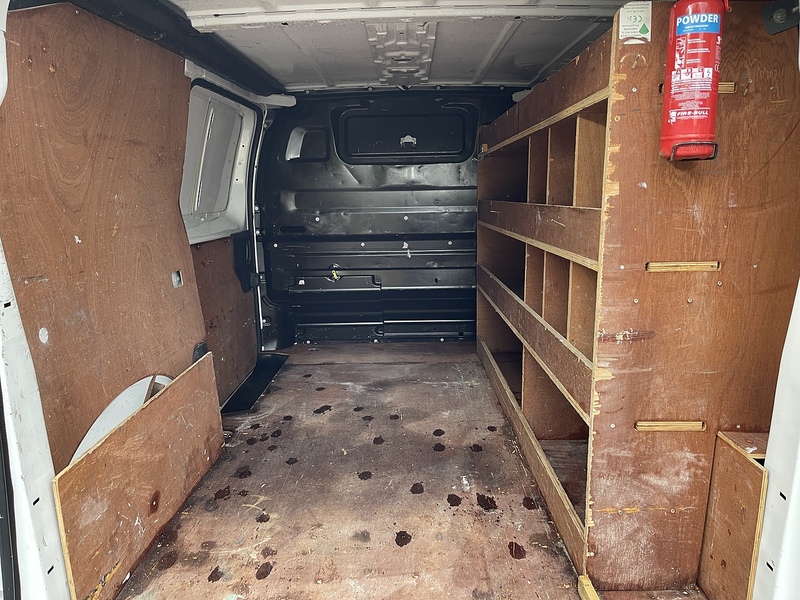 Peugeot Expert 2.0 BlueHDi 1400 Professional Standard Panel Van MWB Euro 6 (s/s) 6dr - U418