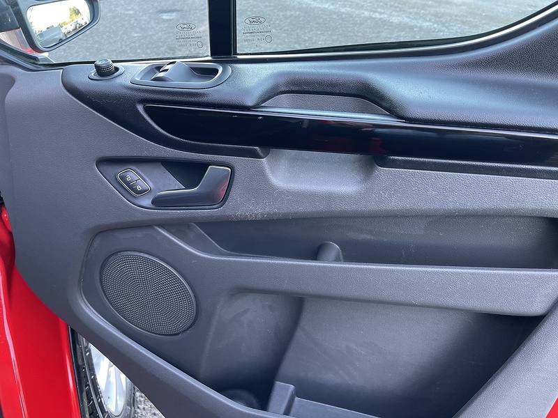 Ford Transit Custom 2.0 300 EcoBlue Limited L1 H1 Euro 6 5dr - U420