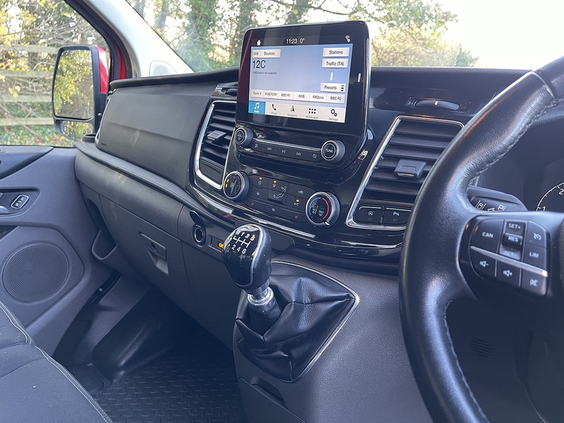 Ford Transit Custom 2.0 300 EcoBlue Limited L1 H1 Euro 6 5dr - U420