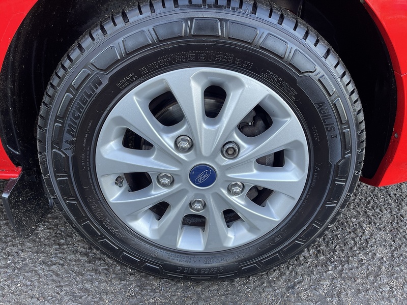 Ford Transit Custom 2.0 300 EcoBlue Limited L1 H1 Euro 6 5dr - U420