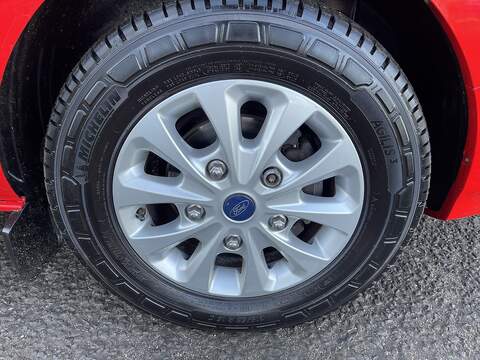 Ford Transit Custom 2.0 300 EcoBlue Limited L1 H1 Euro 6 5dr - U420