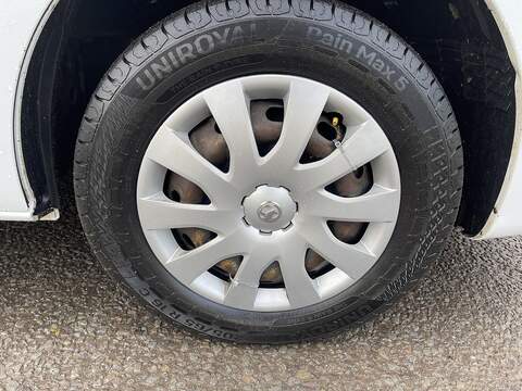 Vauxhall Vivaro 1.6 CDTi 2900 Sportive Panel Van 5dr Diesel Manual L2 H1 Euro 6 (120 ps) - U425