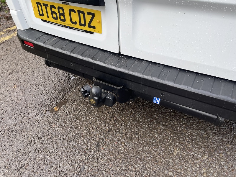 Vauxhall Vivaro 1.6 CDTi 2900 Sportive Panel Van 5dr Diesel Manual L2 H1 Euro 6 (120 ps) - U425