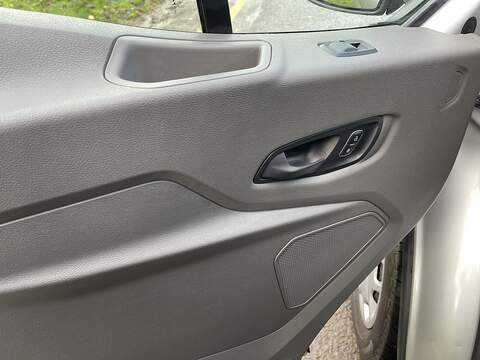 Ford Transit 2.0 350 EcoBlue Trend FWD L2 H2 Euro 6 (s/s) 5dr - U426