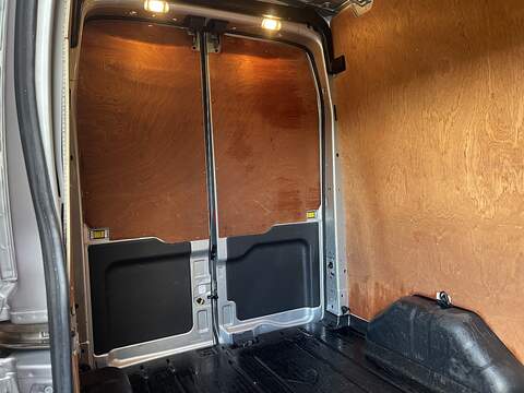 Ford Transit 2.0 350 EcoBlue Trend FWD L2 H2 Euro 6 (s/s) 5dr - U426