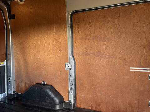 Ford Transit 2.0 350 EcoBlue Trend FWD L2 H2 Euro 6 (s/s) 5dr - U426