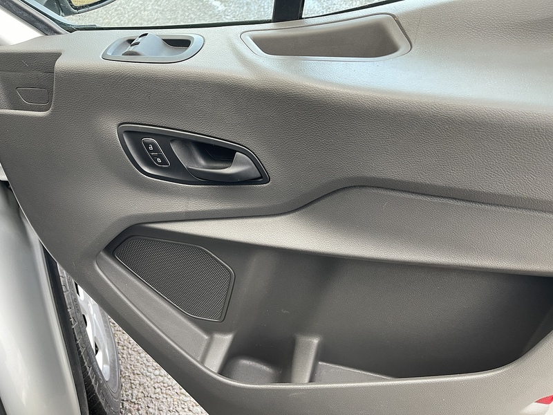 Ford Transit 2.0 350 EcoBlue Trend FWD L2 H2 Euro 6 (s/s) 5dr - U426