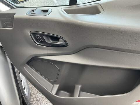 Ford Transit 2.0 350 EcoBlue Trend FWD L2 H2 Euro 6 (s/s) 5dr - U426