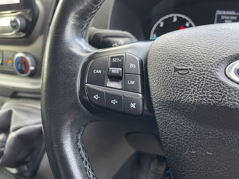 Ford Transit 2.0 350 EcoBlue Trend FWD L2 H2 Euro 6 (s/s) 5dr - U426