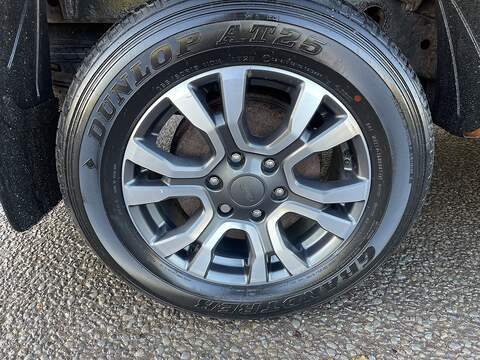 Ford Ranger 3.2 TDCi Wildtrak Auto 4WD Euro 6 (s/s) 4dr - U429