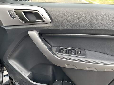 Ford Ranger 2.0 EcoBlue Limited 4WD Euro 6 (s/s) 4dr - U430