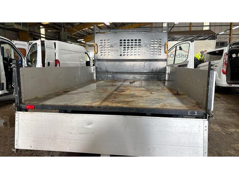 MAXUS Deliver 9 RWD 2.0 D20 150 LWB Tipper - U432