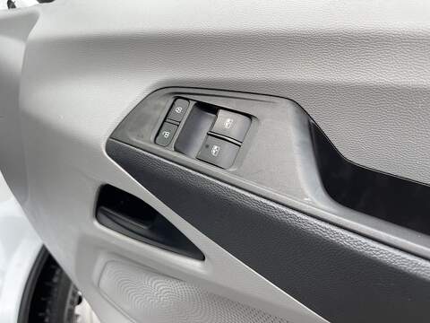 MAXUS Deliver 9 RWD 2.0 D20 150 LWB Tipper - U432