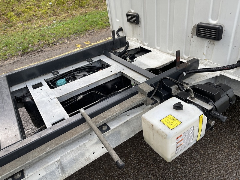 MAXUS Deliver 9 RWD 2.0 D20 150 LWB Tipper - U432