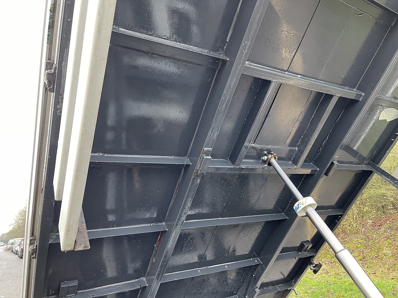 MAXUS Deliver 9 RWD 2.0 D20 150 LWB Tipper - U432