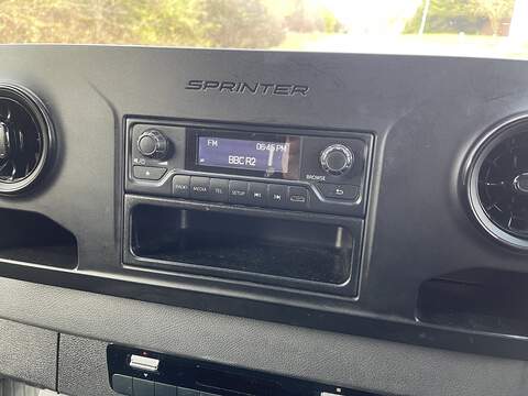 Mercedes-Benz eSprinter eSprinter Progressive Panel Van Automatic Electric - U436