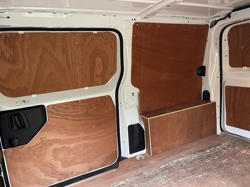 Vauxhall Vivaro Electric 3100 50kWh Dynamic Auto L1 H1 5dr - U438