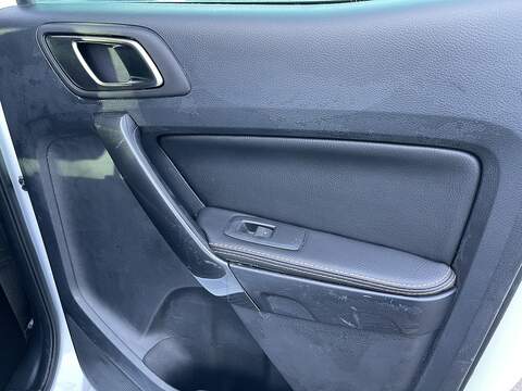 Ford Ranger 2.0 EcoBlue Wildtrak Auto 4WD Euro 6 (s/s) 4dr - U439