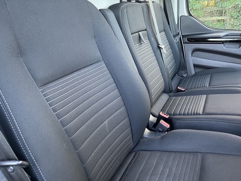 Ford Transit Custom 2.0 300 EcoBlue Limited L2 H1 Euro 6 (s/s) 5dr - U441