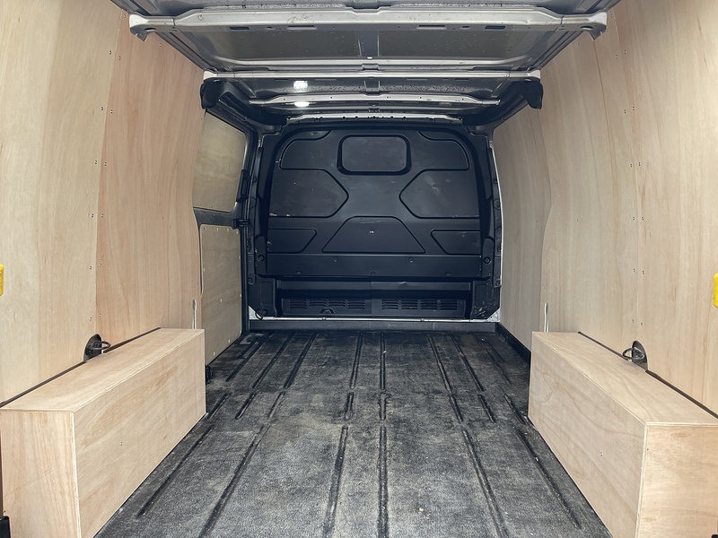 Ford Transit Custom 2.0 300 EcoBlue Limited L2 H1 Euro 6 (s/s) 5dr - U441