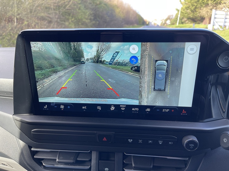 Ford E-Transit Custom 320 65kWh Limited Auto L1 H1 5dr - U443