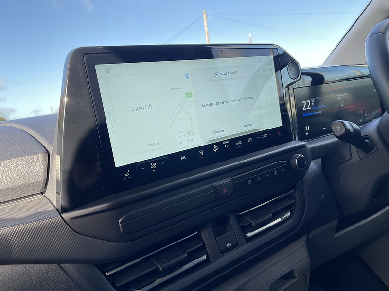 Ford E-Transit Custom 320 65kWh Limited Auto L1 H1 5dr - U443