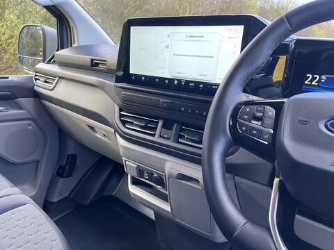 Ford E-Transit Custom 320 65kWh Limited Auto L1 H1 5dr - U443