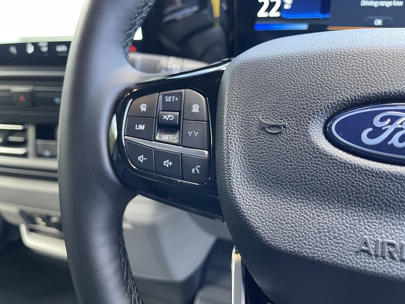 Ford E-Transit Custom 320 65kWh Limited Auto L1 H1 5dr - U443