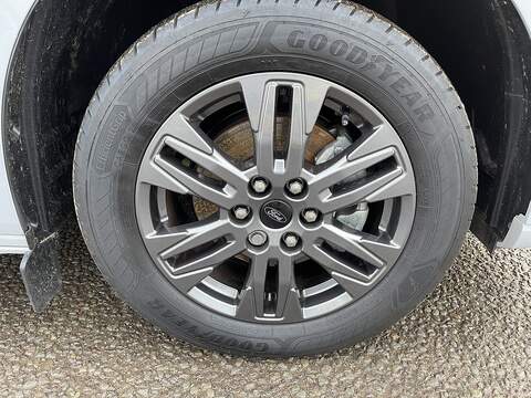 Ford E-Transit Custom 320 65kWh Limited Auto L1 H1 5dr - U443