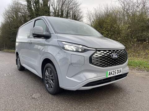 Ford E-Transit Custom 320 65kWh Limited Auto L1 H1 5dr - U443