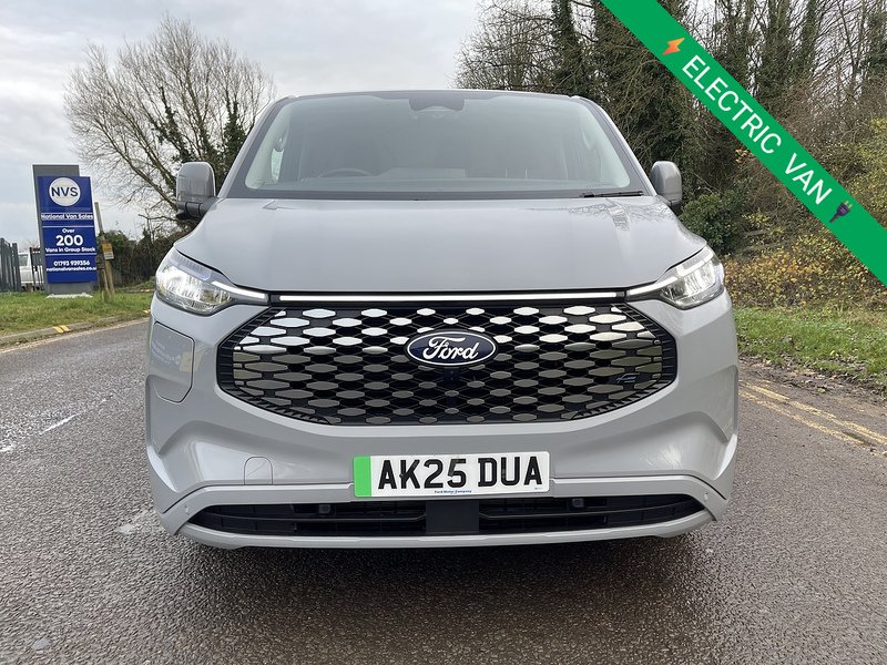 Ford E-Transit Custom 320 65kWh Limited Auto L1 H1 5dr - U443