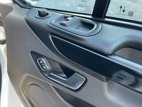 Ford Transit Custom 2.0 280 EcoBlue Limited L1 H1 Euro 6 (s/s) 5dr - U444