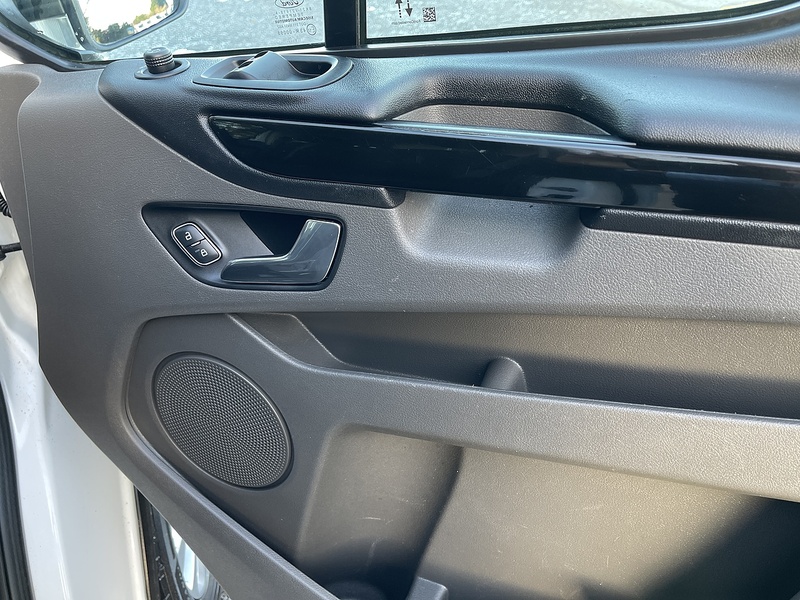 Ford Transit Custom 2.0 280 EcoBlue Limited L1 H1 Euro 6 (s/s) 5dr - U444