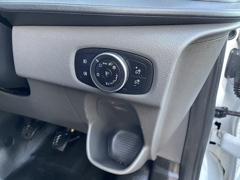 Ford Transit Custom 2.0 280 EcoBlue Limited L1 H1 Euro 6 (s/s) 5dr - U444