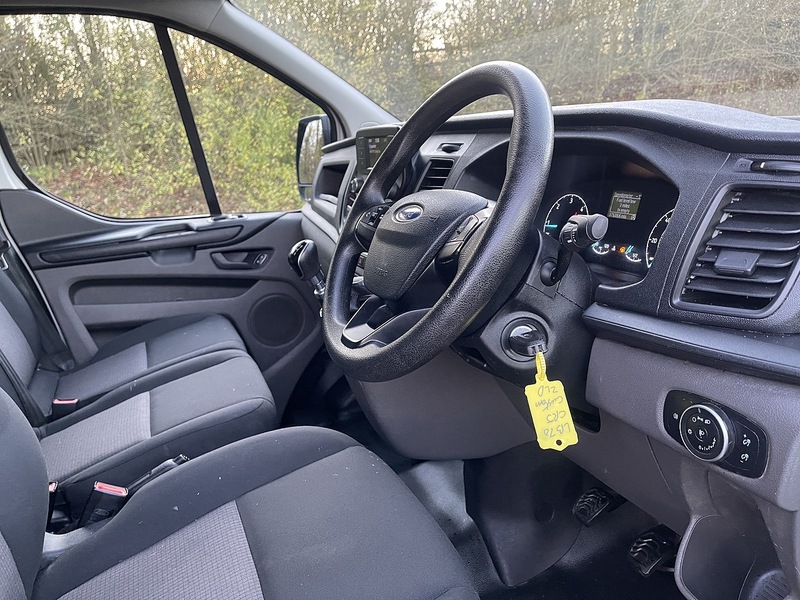 Ford Transit Custom 2.0 300 EcoBlue Leader L1 H1 Euro 6 (s/s) 5dr - U445
